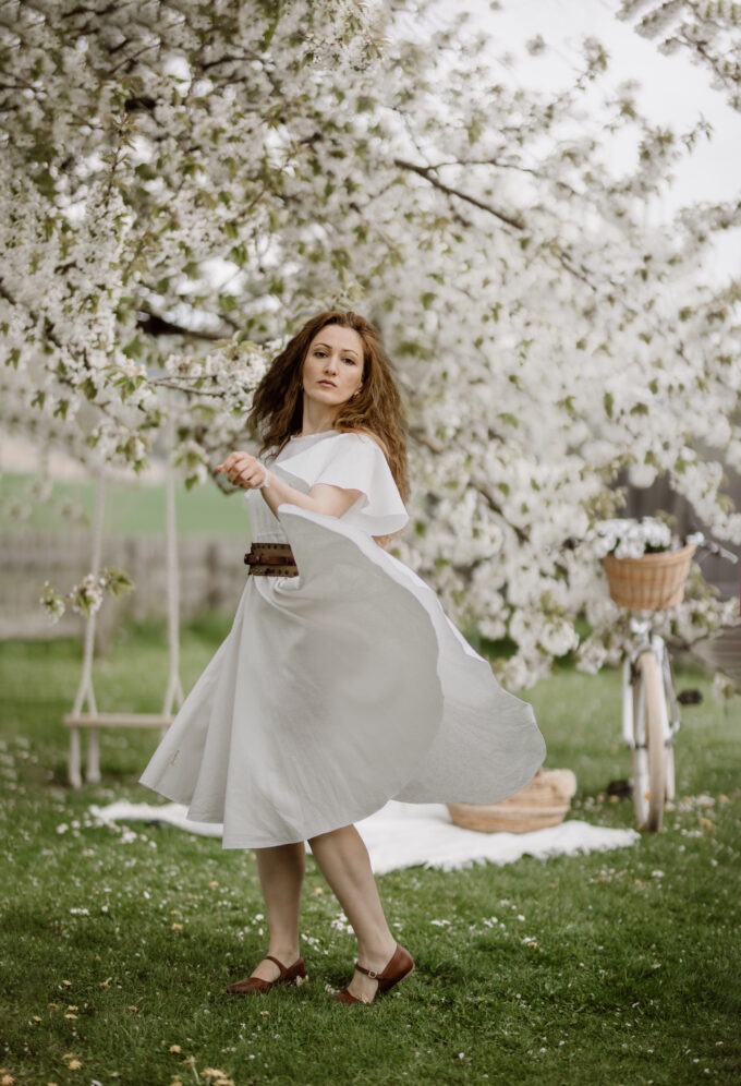 Damen Leinenkleid Glockenblume